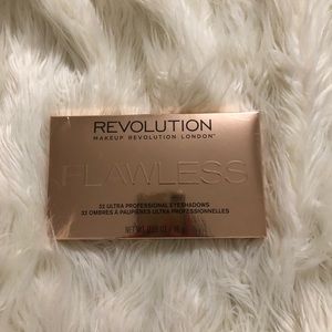Brand new Makeup Revolution eyeshadow palette